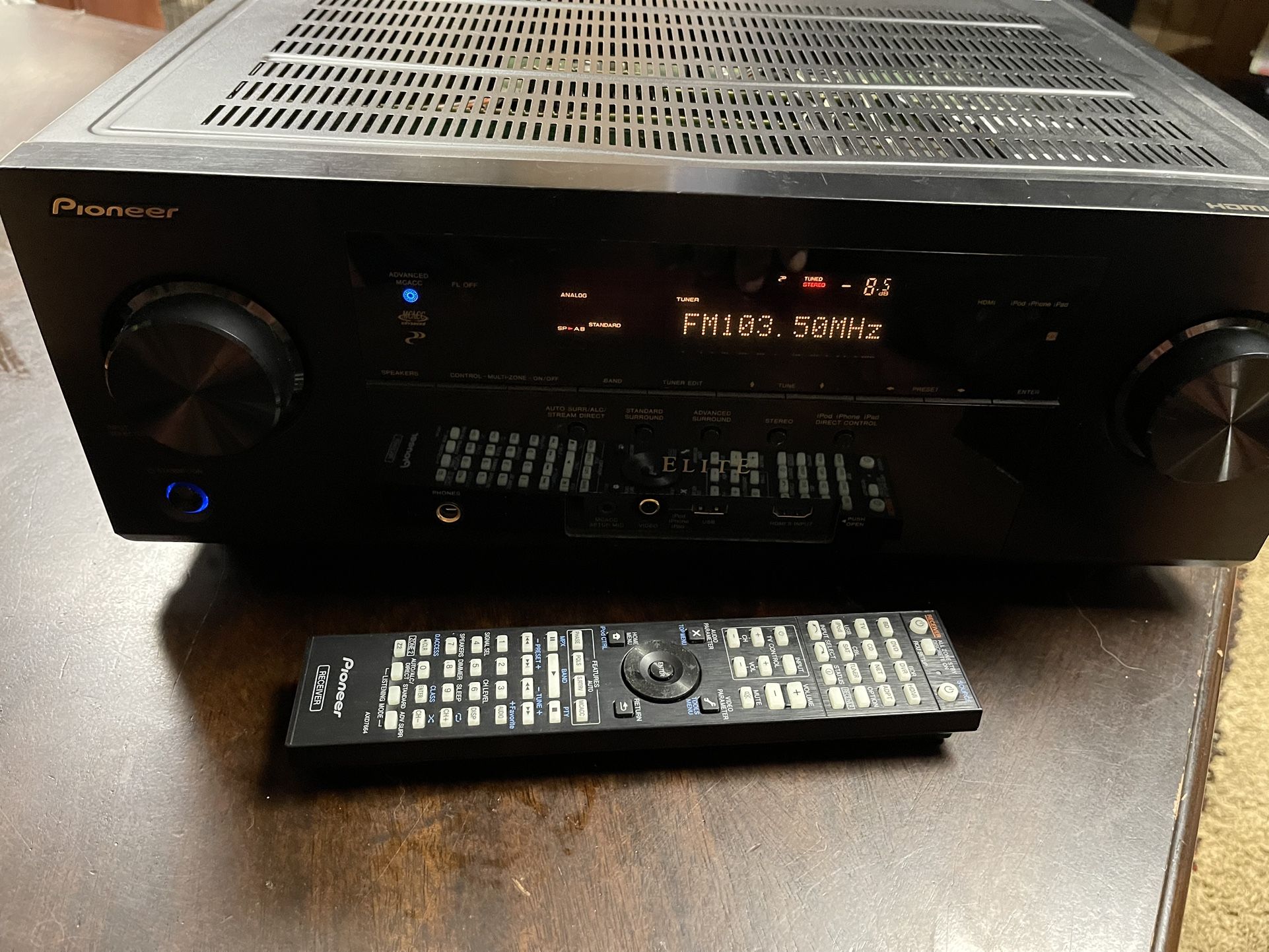 Pioneer Elite VSX-60 Receiver