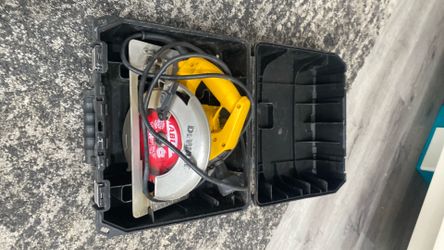 Dewalt skill saw