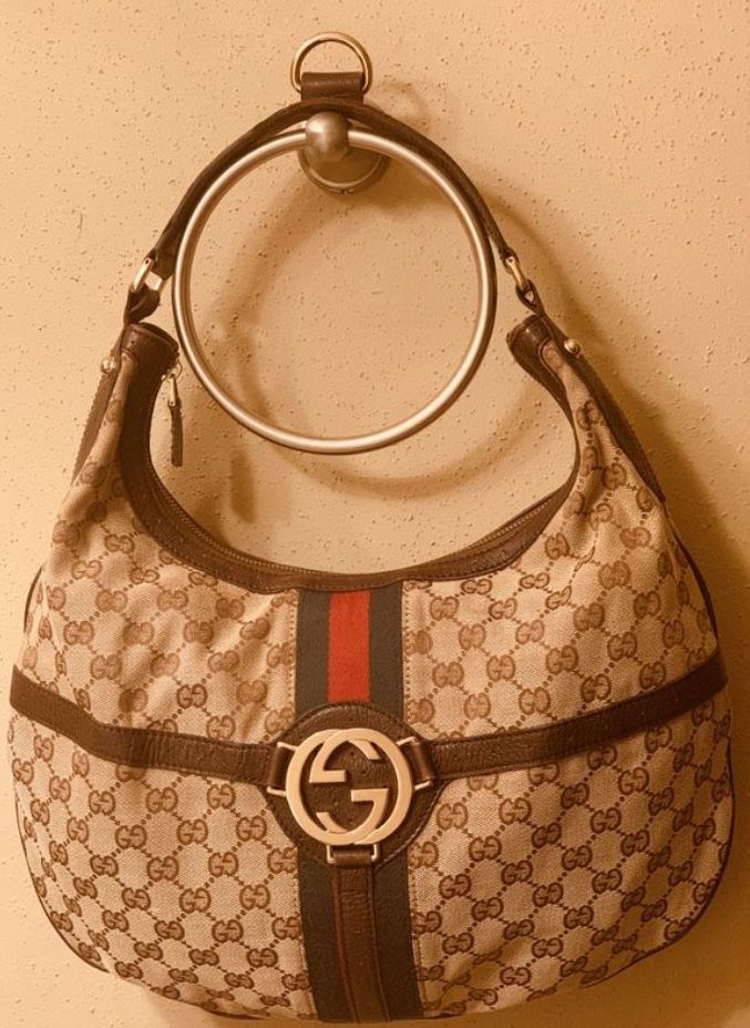 GUCCI GG Reigns Hobo (Canvas)