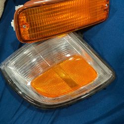 Left Front Driver Headlight And Bottom Light For Sale !!!