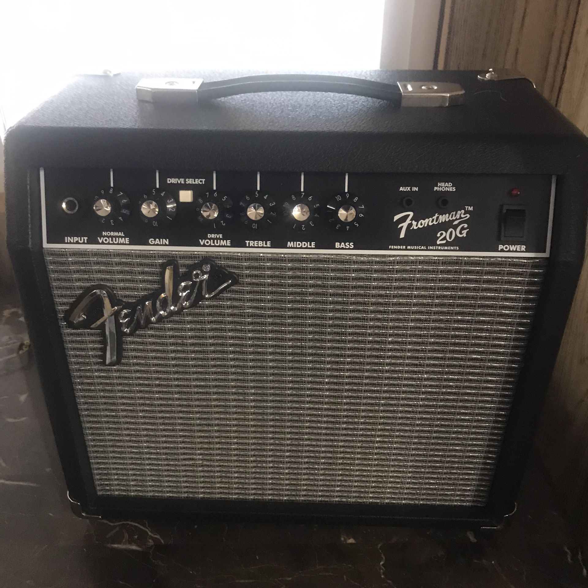 Fender Frontman 20G Guitar Combo Amp Black New