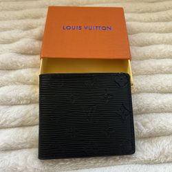 Black wallet LV