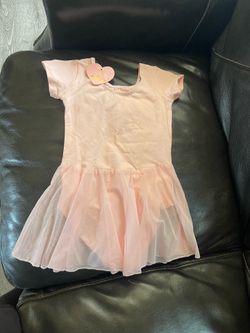 Pink ballet leotard for girl
