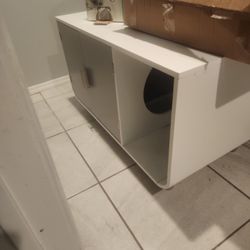 Cat Litter Enclosure