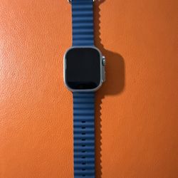 Apple Watch Ultra 2 Titanium 