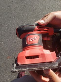 Milwaukee sander
