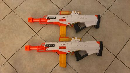 2 Nerf Ultra Motorized Blasters Bundle-No bullets