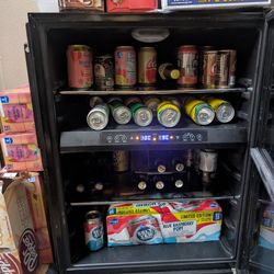 Wine Fridge -working