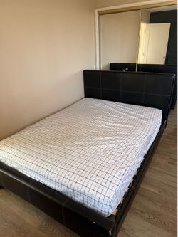 Queen bed (headboard, foot board, frame) + Mattress