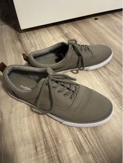 Dress shoes