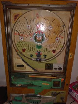 Nishijin Vintage Pinball Machine