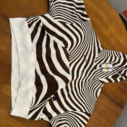 Nike Hoodie Sweatshirt Sportswear Oversized Pullover DZ3101-205 $85 Women's S small