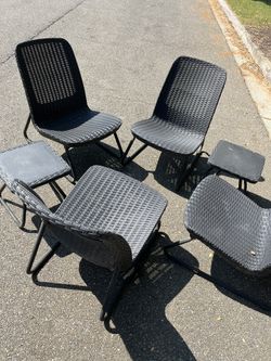 4 chairs & 2 tables 