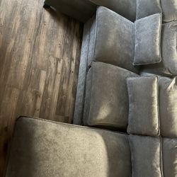 Blue/gray Couch 