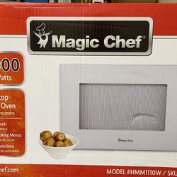 Magic Chef White Microwave 