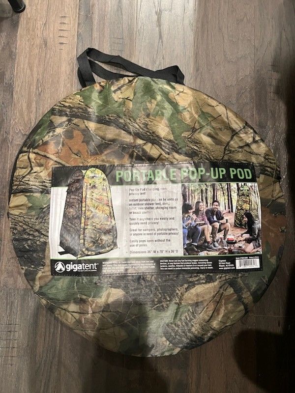 Gigatent Popup Portable Changing Tent- Camo