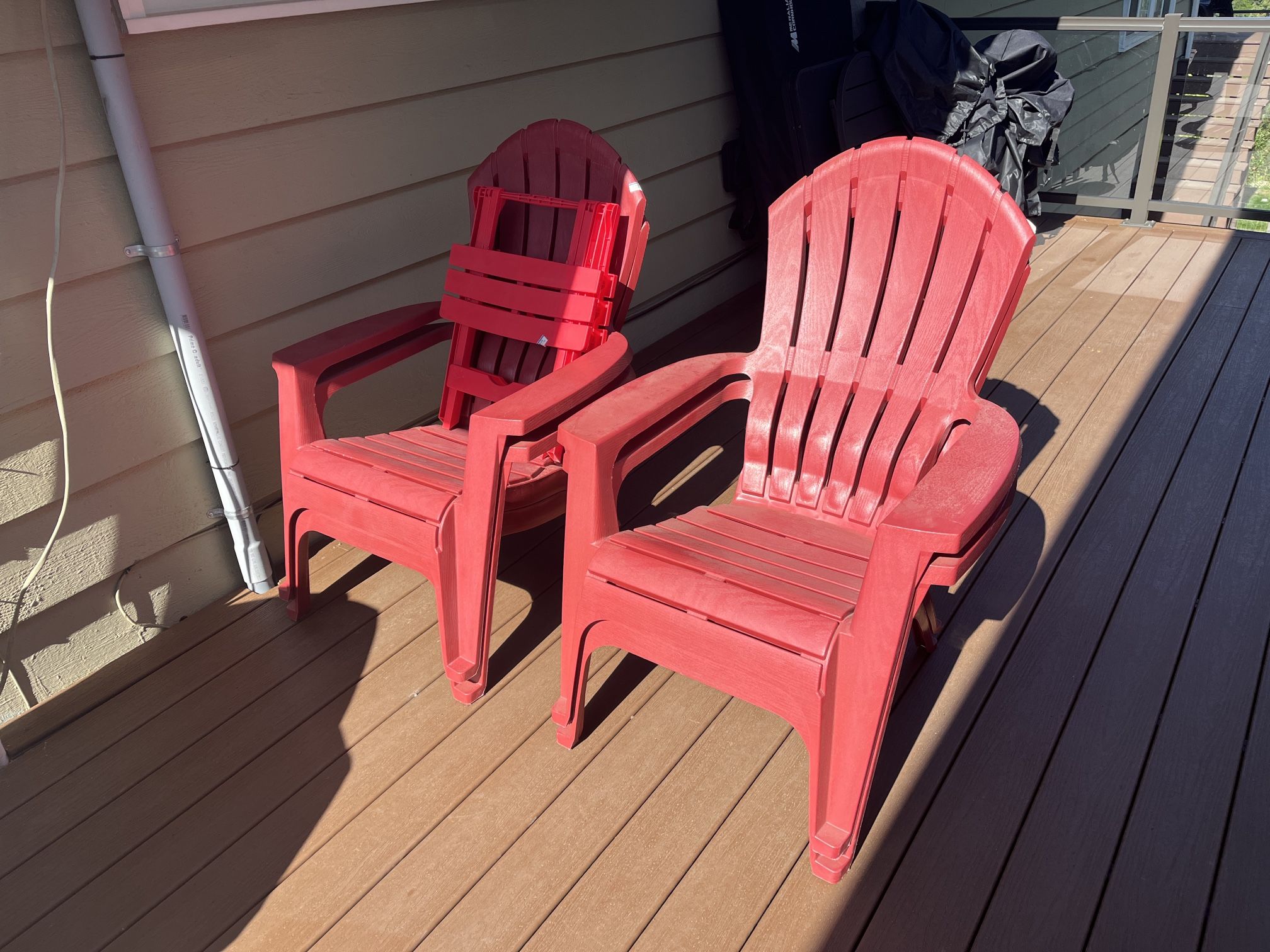 Red Plastic Adirondack Chairs for Sale in Everett, WA OfferUp