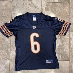 Womens Chicago Bears 🐻  Cutler Size Small 