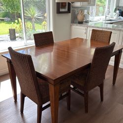 Maple Table + 4 Chairs + 2 Leaves 