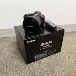 Canon EOS R6 Mark II Camera with RF 24-105mm f/4-7.1 IS STM Lens