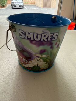 Smurfs AMC mini popcorn bucket.