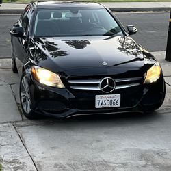 2017 Mercedes Benz C300