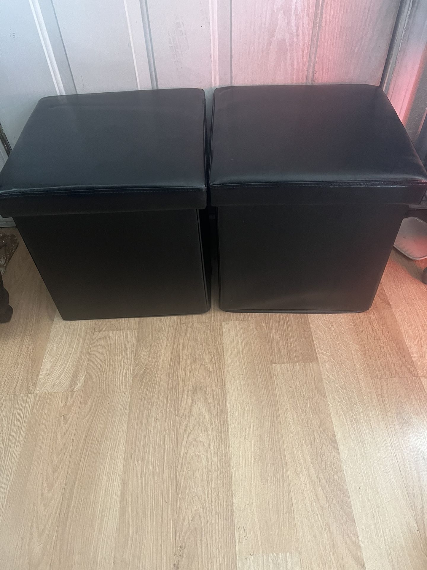 Collapsible Ottomans