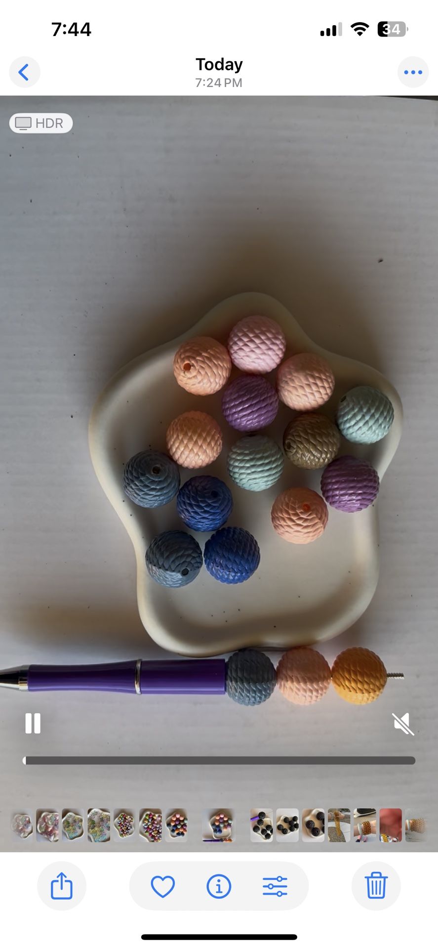20pc / 20mm Multi Color Super Large Bead