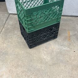 2 Used Luke New Plastic Milk Crates/ Hevy Duty $8 Each