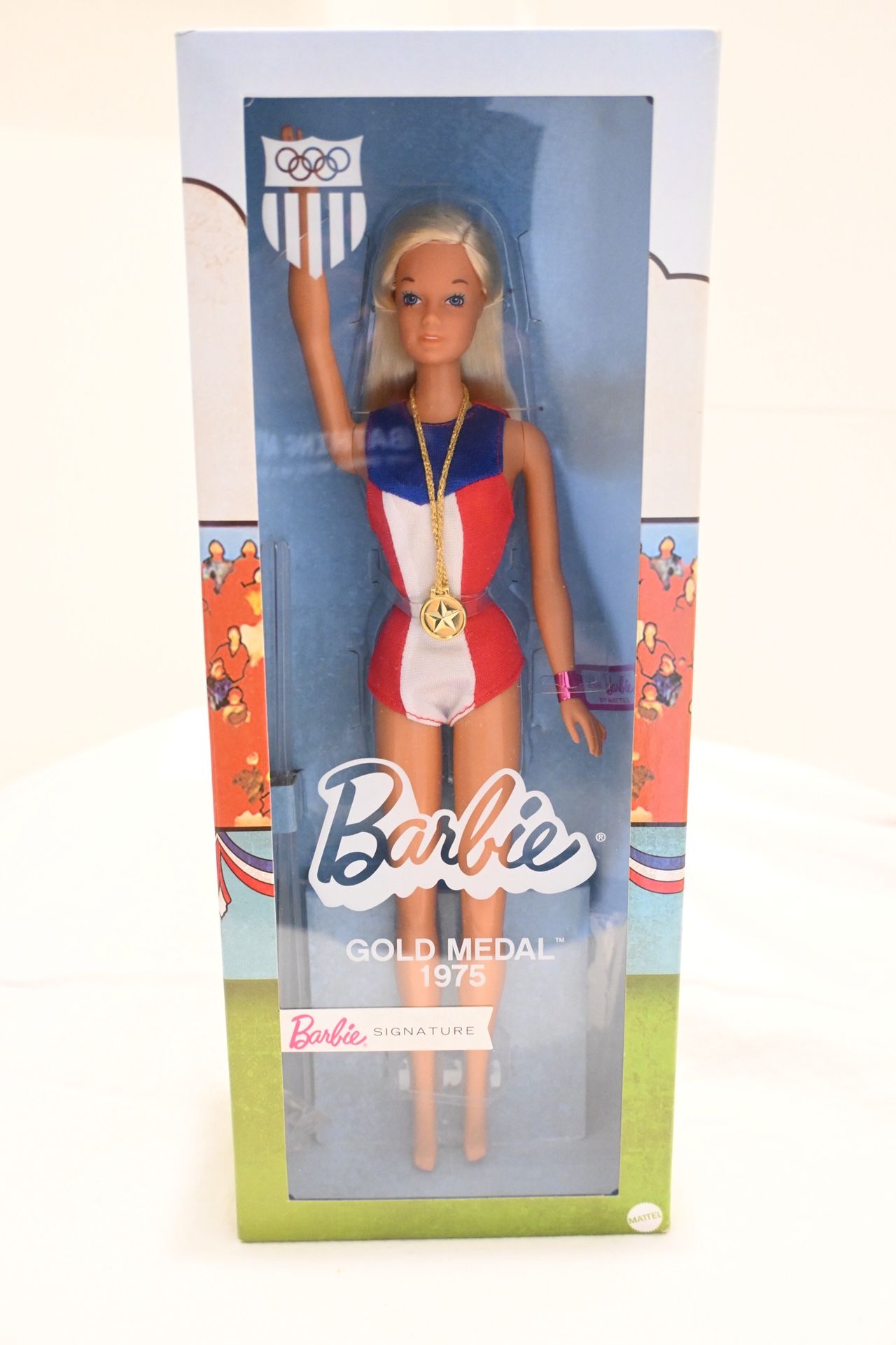 1975 Collectors Edition Gold Medal Barbie