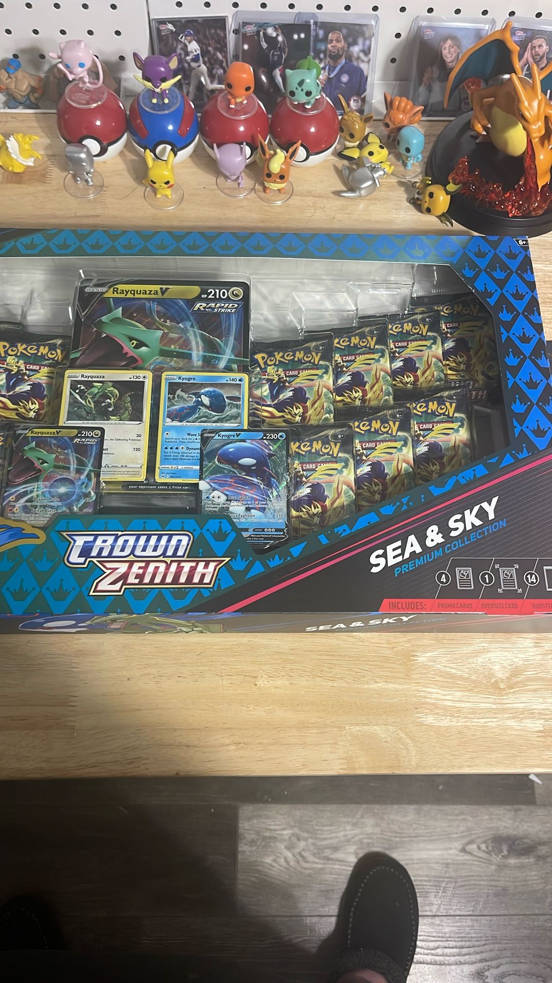 Crown Zenith Sea And Sky Box