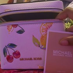 Micheal Kors Purse