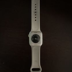 Apple Watch SE 