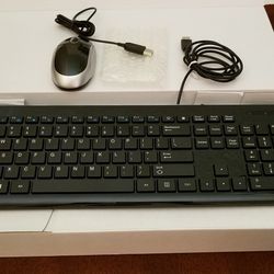 Acer Keyboard, Optical Mouse (not Acer)