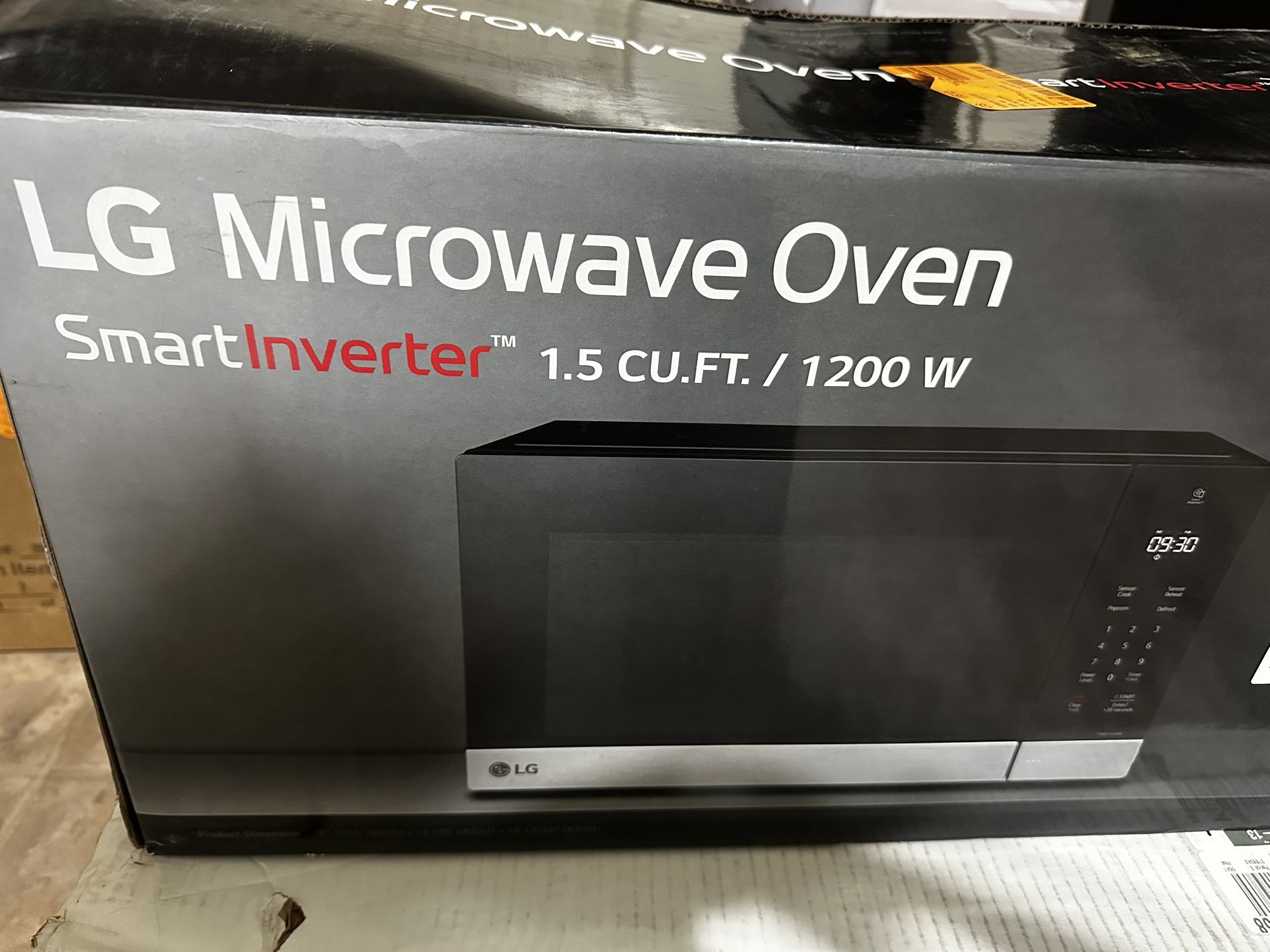 Lg Microwave (Read Description)