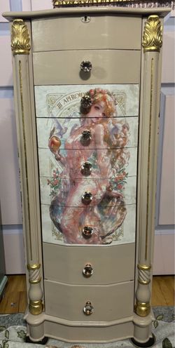 Jewelry armoire