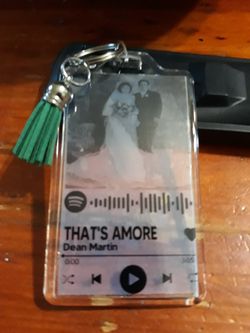 Interactive keychain