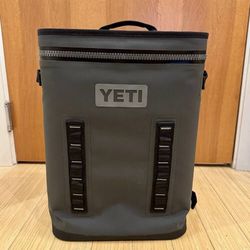 Yeti Hopper BackFlip 24 Backpack Cooler- Charcoal Gray 