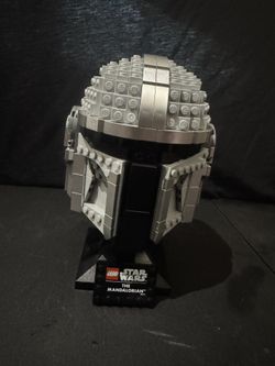 Mandalorian Lego head