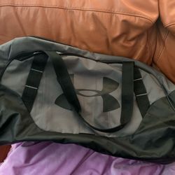 Under Armor Large Duffle Bag! 