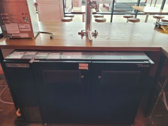 True 2 Door Kegerator Under Counter Lowboy Refrigerator
