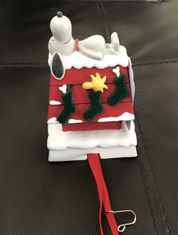Hallmark Snoopy Doghouse Stocking Holder