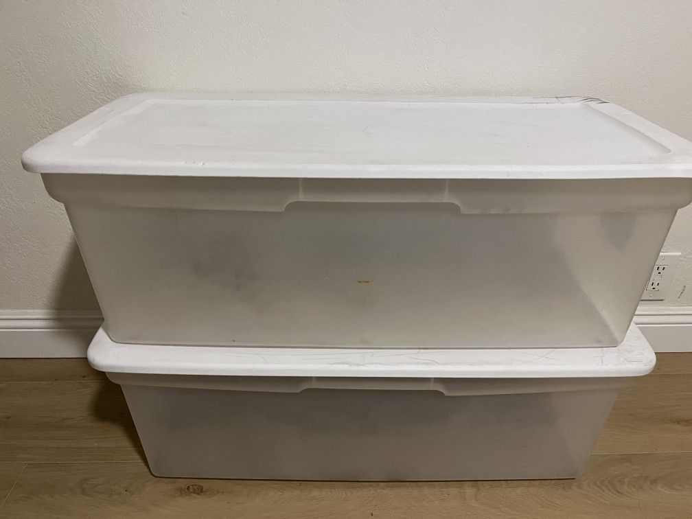 Large Plastic Storage Containers