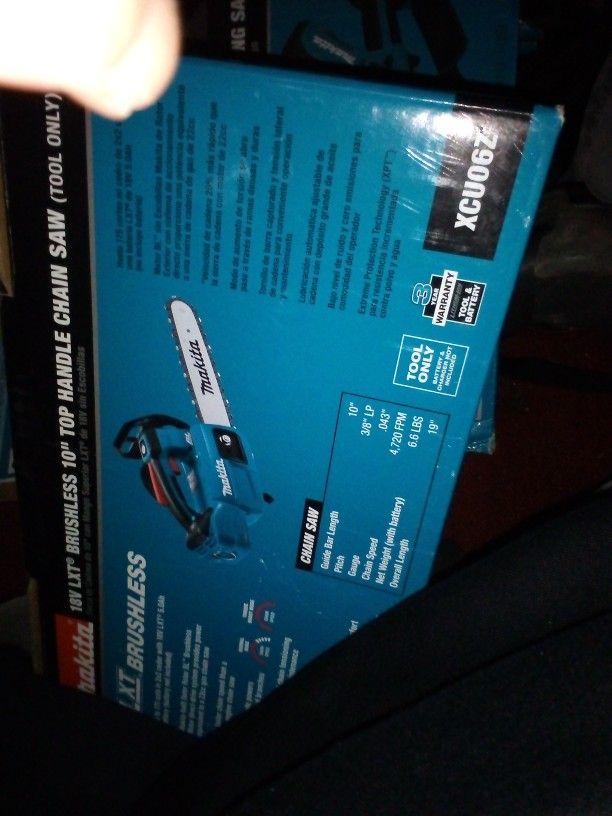 Makita 18v 10" Brushless Top Handle Chainsaw XCU06Z