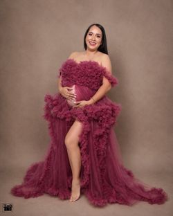 Maternity dress for photo shoot