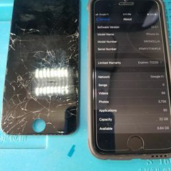 iPhone cracked screen