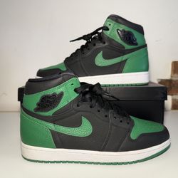 Air Jordan 1 High Pine Green Size 9 