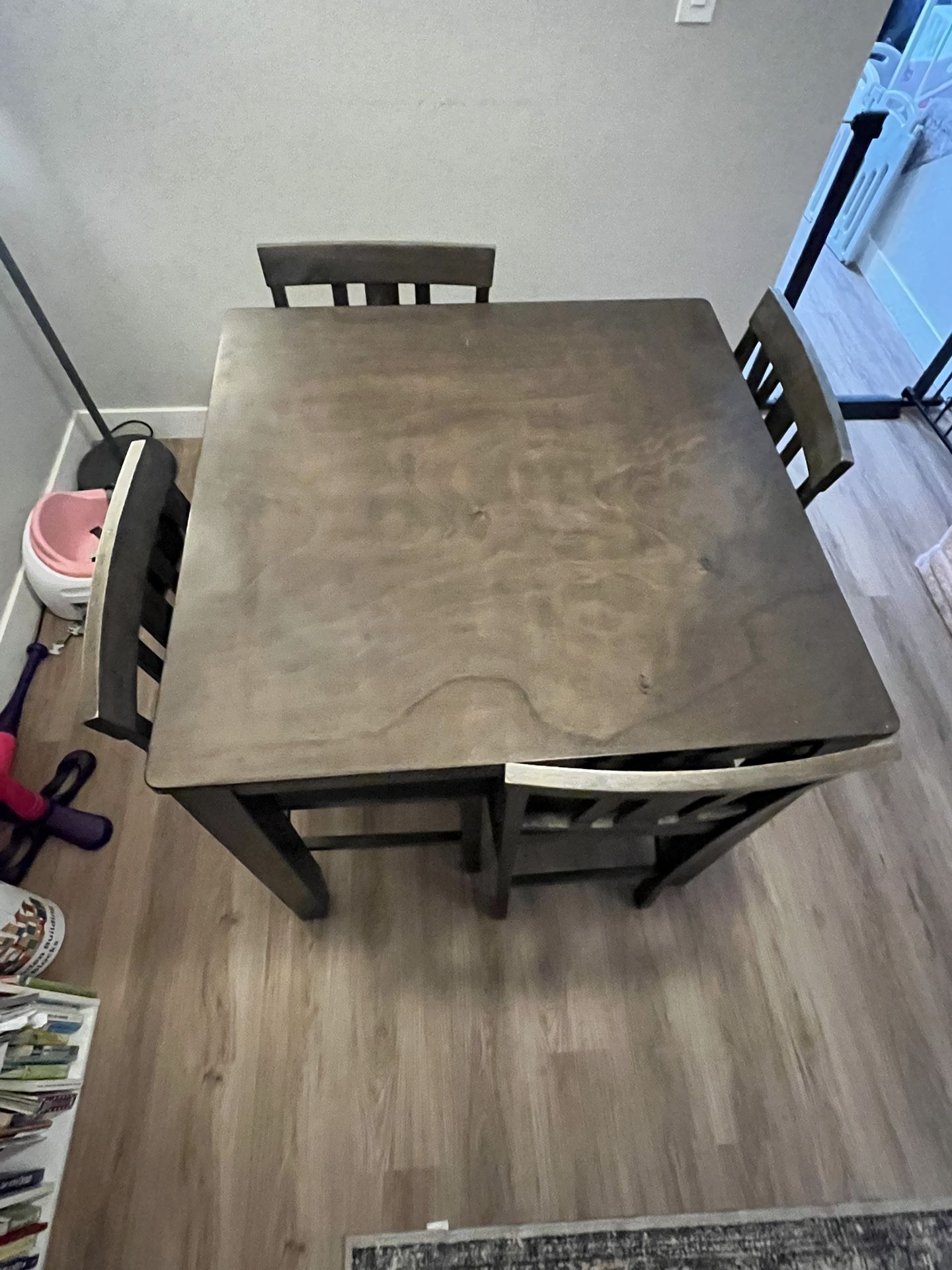 Bar Height Table And Chairs