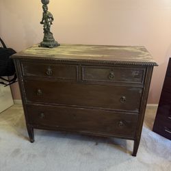 Dresser Antique