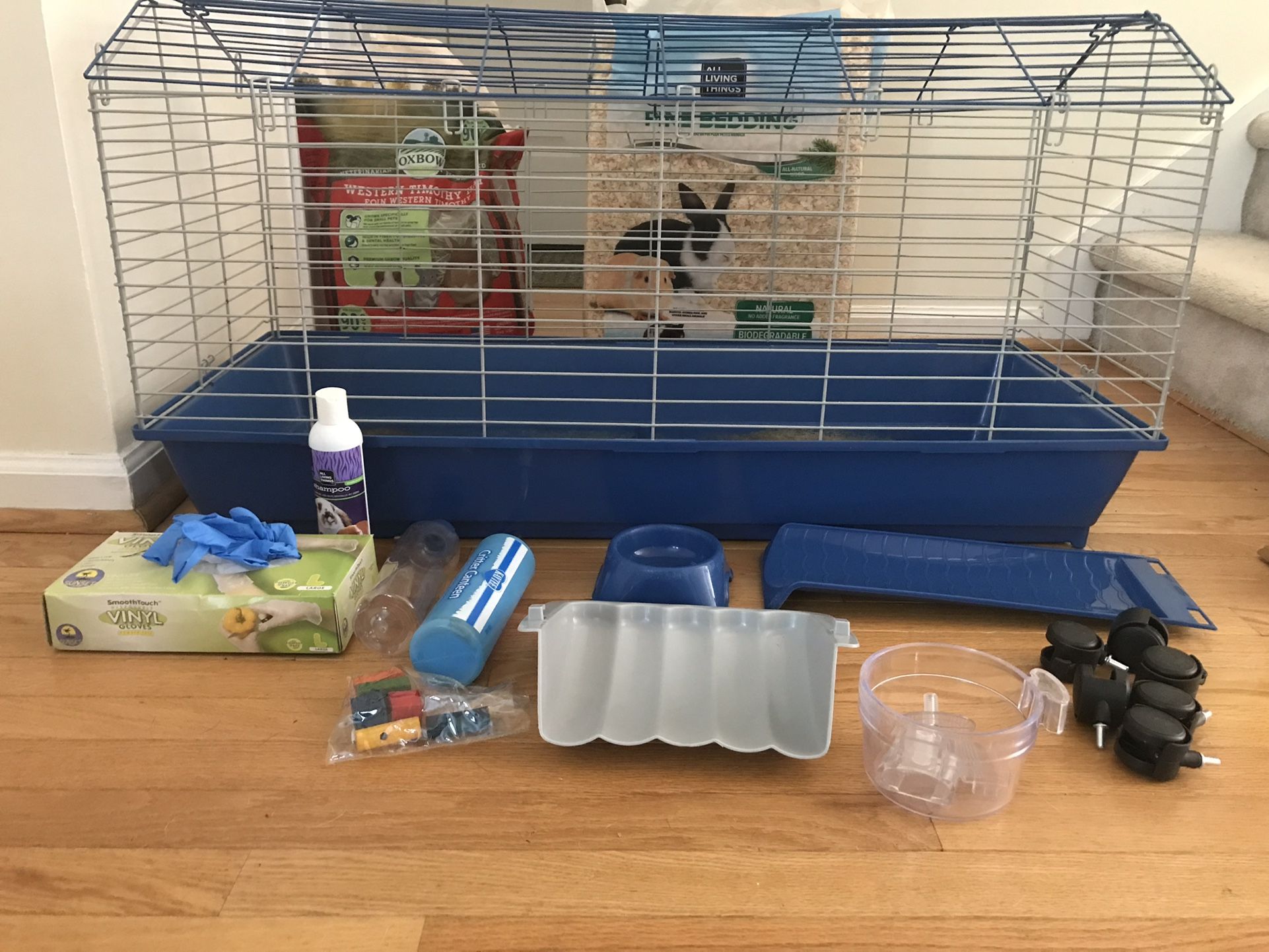 Guinea Pig Crate, Accessories, Bedding and Hay